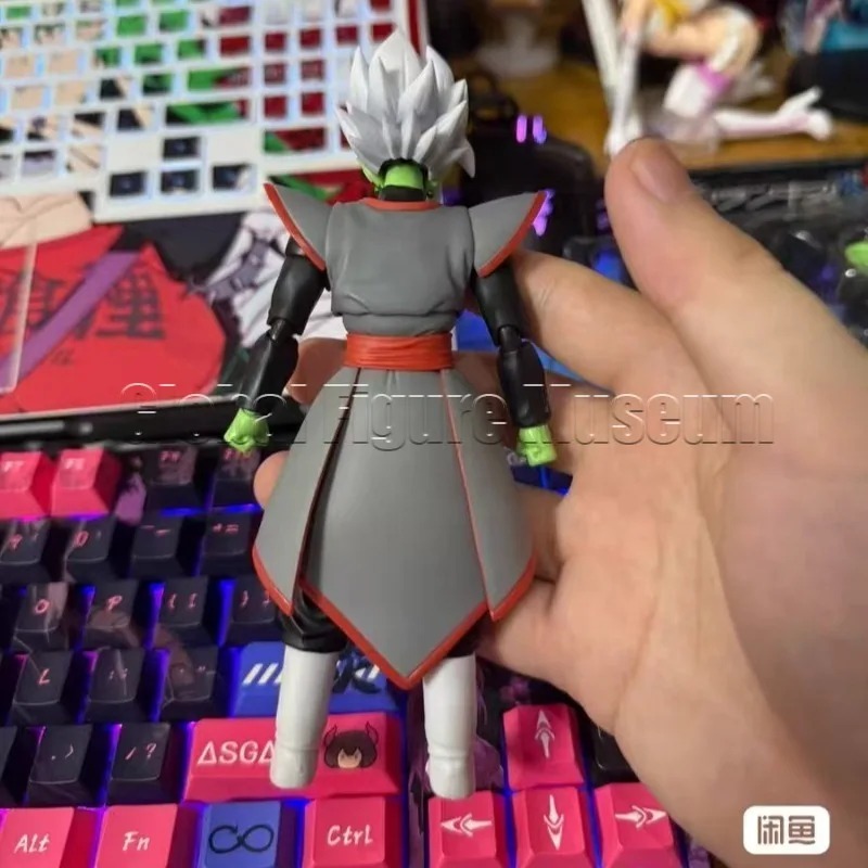 В наличии: коллекционная фигур – обзор и цена Bandai Tamashii Nations S.H.Figuarts
